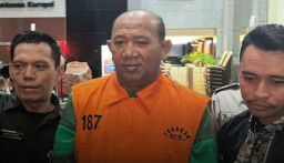 Bupati Langkat Syah Afandin Diduga Korupsi Seragam SD
