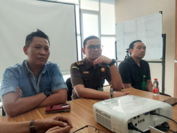 Kejari Kota Bekasi Bantah Adanya Pelecehan Verbal dalam Penggeledahan Kasus Pungli MCK Bantargebang 