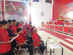 Pelantikan Ranting dan Anak Ranting serta Peringatan Kudatuli Tandai Tuntasnya Konsolidasi PDI Perjuangan Kota Madiun