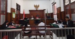 Eksepsi Dugaan Penipuan Investasi Rp5 Miliar, Terdakwa Sebut Dakwaan Kabur dan Minta Dibebaskan