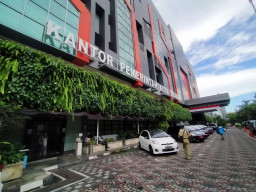 Lagi-Lagi Bapenda Surabaya Bungkam soal Kedatangan Manajer Ayam Goreng Ny. Suharti, Empat Pertanyaan Tak Dijawab
