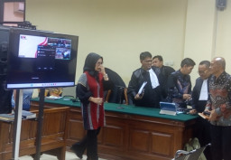 Sidang Tipikor Maidi: Pemilik Butik Akui Pegang ATM Terdakwa, Dipakai Ganti Belanja Pakaian hingga Rp12 Juta