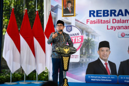 Puji Layanan Adminduk Jember, Komisi II DPR RI Tak Ingin Praktik Percaloan Terulang