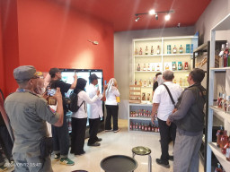 Outlet Miras Viral di TikTok Ditutup Pemkab Jember, Izin Usaha Belum Lengkap