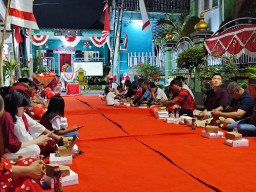 Malam Tasyakuran Warga RT 16 RW 03 Simomulyo Baru, Berlangsung Semarak dan Khidmat