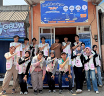 Gali Potensi Desa Wonokerso, Mahasiswa KKN FPIK UB Gencarkan Rebranding dan Perluasan Cabang UMKM 'Frozen Fish'