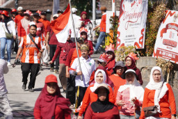 Semarak HUT ke-81 RI, Pemkot Batu Gelar Jalan Sehat Sekaligus Galang Dana untuk Korban Gempa NTT