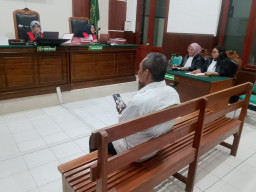 Hamil Delapan Bulan, Terdakwa Kasus Sabu 8,135 Gram Jalani Sidang Lewat Video Call