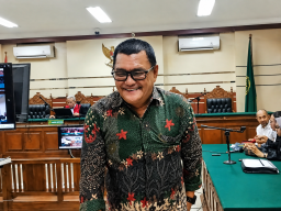 Sidang Korupsi BSPS Sumenep: Saksi Sebut 8 Anggota DPR RI Jadi Pengusul, Termasuk Sri Wahyuni