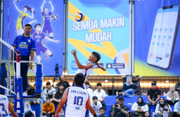 Coaching Clinic Voli Jadi Ruang Pembinaan Karakter dan Bakat Siswa SMP