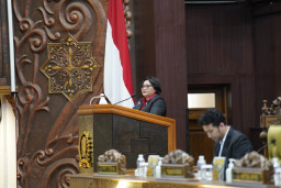 Tambahan Rp2,64 Triliun P-APBD Jatim, Fraksi PDIP Ingatkan Pemprov Jangan Kejar Serapan