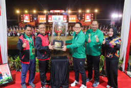 Surabaya Juara Umum Porprov Jatim, Wali Kota Eri Cahyadi Siapkan Lapangan Latihan untuk Semua Cabor