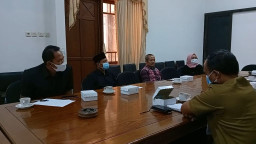 DPRD Ponorogo Sidang Dindik Soal Guru SD Kompak Telat