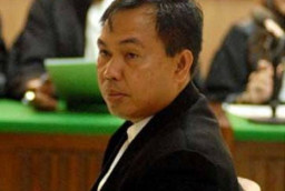 Eks Gubernur Bengkulu dan Anggota DPR, Jadi Tersangka Penipuan Bermodus Cek Kosong