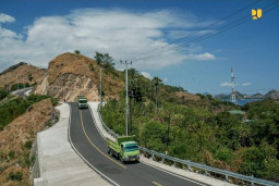 Trotoar Premium Ubah Wajah Labuan Bajo