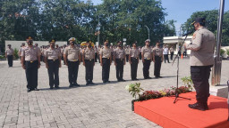 93 Personil Polres Bekasi Kota Naik Pangkat