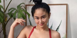 Sesumbar Setara dengan Agnez Mo, Denise Samakan Dewi Perssik dengan Pembantu