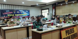 Pemkab Tanbu Bersama Polres Tanbu Ikuti Lauching ETLE Nasional