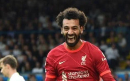 Firmino Hattrick, Salah Luar Biasa