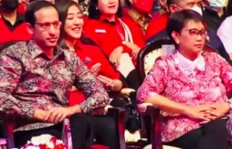 Megawati Pidato, Eskspresi Wajah Nadiem dan Retno Marsudi Biasa Saja