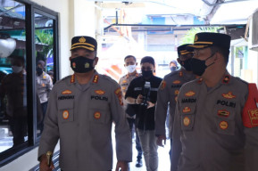 Kombes Hengki ke Polsek Pondok Gede, Canangkan Slogan Polres Metro Bekasi Kota