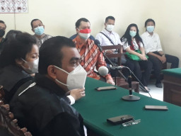 Ariel Topan Subagus Divonis Bebas Murni Oleh Hakim PN Surabaya