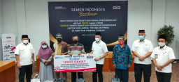 Bentuk Komitmen SIG Tuban, Bagikan 12.500 Paket Sembako