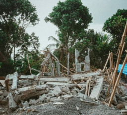 Bansos Sembako untuk Masyarakat Terdampak Gempa di Malang, Disalurkan
