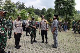 215.997 Kendaraan Diperiksa di Pos Penyekatan