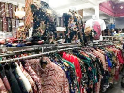 Pakaian dan Alas Kaki Penyumbang Tertinggi Inflasi Jawa Timur