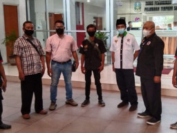 Masyarakat Peduli Lingkungan Tolak Reklamasi Pantai Watu Dodol Banyuwangi