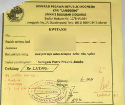 Harga Kain Seragam SMA/SMK Negeri di Sidoarjo Dipatok Rp 2,5 hingga Rp 2,8 Juta