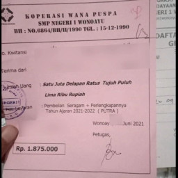 Kain Seragam SMPN di Sidoarjo Dipatok Rp 1,8 Juta, Wali Murid Menjerit