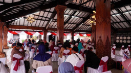 Tak Terbendung Lagi, Serbuan Masyarakat ke Pendopo Rumah Dinas Wali Kota Batu