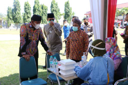 Pemkab Sumenep Gelar Vaksinasi Massal Berhadiah Motor