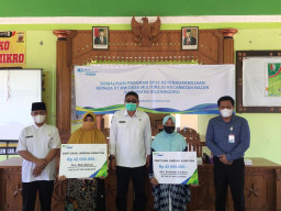 BPJAMSOSTEK Bojonegoro Serahkan Manfaat Program JKM RT/RW