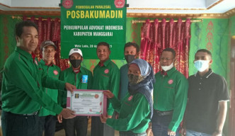 Posbakumadin Cabang Manggarai  NTT Gelar Pembekalan Paralegal