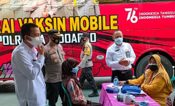 Bus Gerai Vaksin Mobile Polresta Sidoarjo, Vaksin Pelajar SMAN 1 Krian