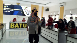 Kapolres Batu, AKBP I Nyoman Yogi Hermawan Gelar Pertemuan dengan Wartawan