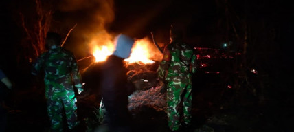 Diduga Korsleting Listrik, Rumah Warga Pulau Sepudi Sumenep Hangus Terbakar