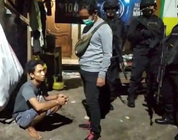 Gerebek Kampung Narkoba di Jalan Kunti, Polisi Tangkap DPO Kasus Curanmor