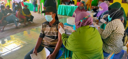 Desa Katerungan Gelar Vaksinasi 500 Dosis