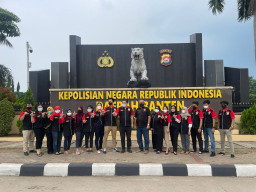 LQ Indonesia Law Firm Ragu Oknum Polisi Pembanting Mahasiswa Ditindak Tegas