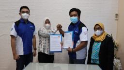 Kembangkan Literasi Informatika, Stikosa-AWS dan RTIK Teken MoU