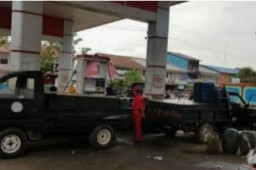 Tengkulak BBM Marak di Jember, Pertamina dan Hiswana di Mana?