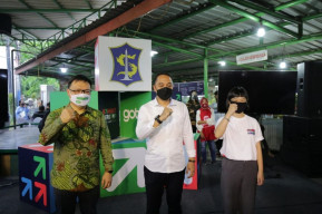 Wali Kota Eri Ingin Dinkop Surabaya Rutin Cangkruk Bareng Pedagang SWK