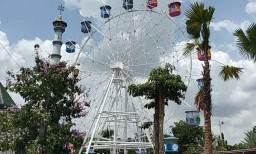 Bianglala Aloon-aloon Lamongan Dibuka Tiap Akhir Pekan