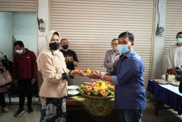 Relokasi, Pedagang Buah Dapat Tempat  Layak Serta Diterima di Pasar Sayur