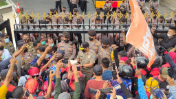 Masa Pandemi, Buruh Jatim Marah UMP Naik cuma Rp 22 Ribu