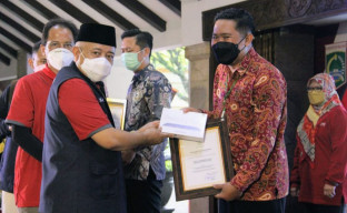 Peringati HKN 2021, Bupati Malang Apresiasi Pejuang Pembangunan Kesehatan